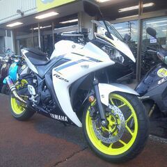 NO.5280　　ヤマハ　ＹＺＦ－Ｒ２５　水冷４サイクル２気筒２...