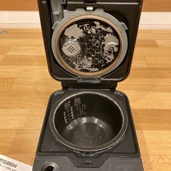 三菱　炊飯器　蒸気レス　NJ-XSA10Jの画像