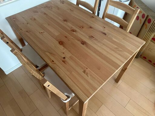 IKEA JOKKMOKK（イケア ヨックモック）ダイニングテーブルセット（椅子4脚付き）