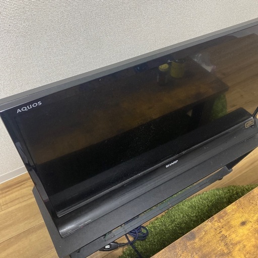 テレビ　AQUOS