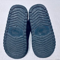 👢脱ぎ履きしやすいお手軽な21センチブーツの画像