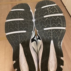 ミズノ　ランニングシューズ　28センチの画像
