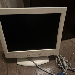 パソコン用液晶ディスプレイ