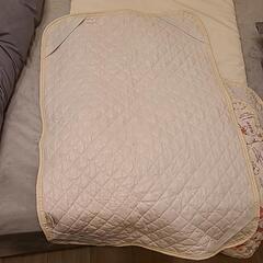 【美品】お昼寝マット・プーさん防水キルティングシーツ2枚セットの画像