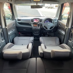 フォロワー割実施中‼️‼️フル装備極上車‼️月々1万円〜分割払い可❗️車検2年付き！大人気☆SUZUKI ソリオ☆SDナビ付き☆走行中DVD見れます☆ETC付き☆バックカメラ付き☆両側電動スライドドア☆純正アルミ☆事故修復歴無し☆ドライブレコーダー付きのフル装備‼️の画像