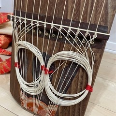 琴・琴柱の画像