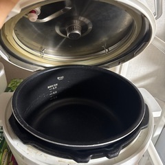 電気圧力鍋　アイリスオーヤマ　PC-MA4の画像