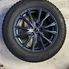 アルヴェル用スタッドレスタイヤ　225/60R17 平面座　の画像
