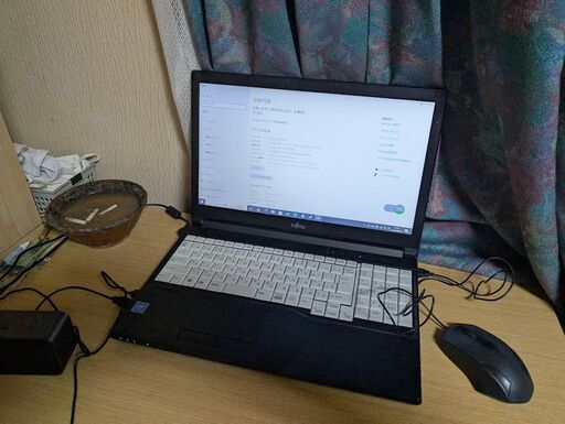中古パソコン LIFEBOOK A577/V(VX) Windows10 ノートPC 一年保証 第7世代相当 Celeron 3965U 2.2GHz MEM:8GB SSD:256GB(中古) DVDマルチ 無線LAN:あり テンキー Win10Pro64Bit ACアダプター付属