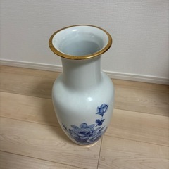 花瓶①の画像