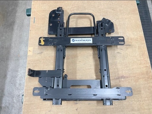 52 62 エブリィ レカロシートレール 運転席用