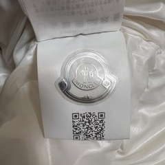 モンクレールダウンの画像