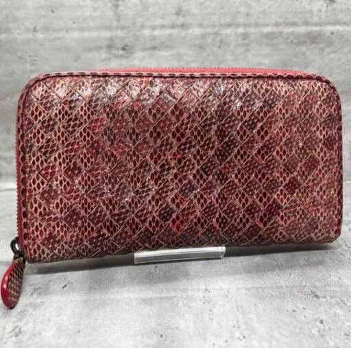 特別セール‼️ BOTTEGA VENETA ラウンドファスナーパイソン‼️ 正規品 BOTTEGA VENETAイントレチャート ラウンドファスナー長