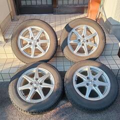 スタッドレス14インチ　バリ溝　タイヤラック付　フルセット