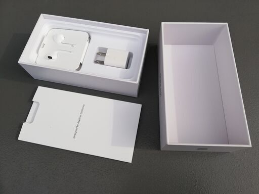 iPhone8 付属品