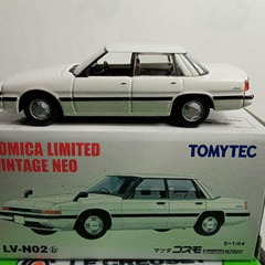トミカリミテッドヴィンテージネオMAZDAコスモ新品