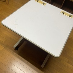 パソコンデスク