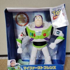 トイストーリー　バズライトイヤー　フィギュア　タカラトミー
