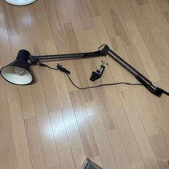 【交渉中】ライト（アームスタンド式）
