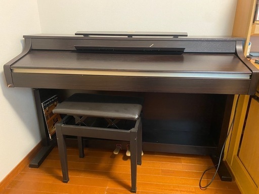 鍵盤楽器、ピアノ YAMAHA Clavinova CLP-340