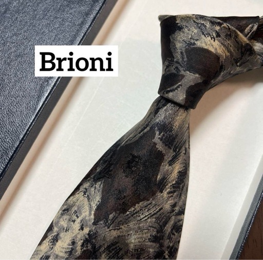 【極美品☆上質】Brioniブリオーニ　シルク100% ネクタイ