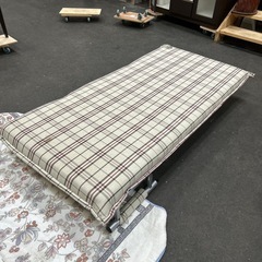 折りたたみベッド