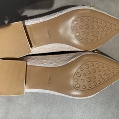 未使用⭐️パンプス23cmの画像