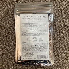 （お話し中） GRASSE TOKYO フレグランスソルト ブラックカラント バスソルト　入浴剤の画像