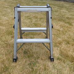 脚立　ALINCOの画像