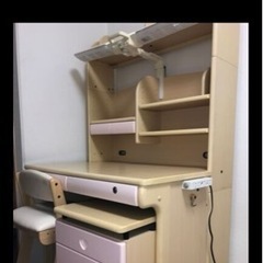 コイズミ学習机の画像