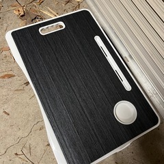 【百光工建】折りたたみテーブル 黒と白　中古品の画像
