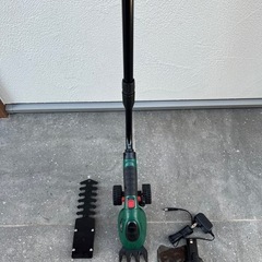 草刈り機 草刈機 芝刈機 芝刈り機 3WAY コードレス 芝刈り...
