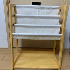 絵本ラック　マガジンラック　おもちゃ収納箱付きの画像
