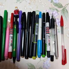 カラーペンシャープペンボールペン等の画像