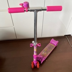 ラプンツェル　キックボード
