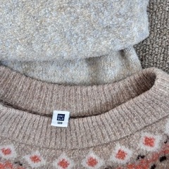 120cmキッズ冬物 セーター子供服 ユニクロの画像