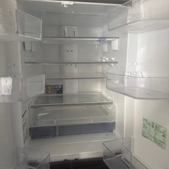 三菱大型冷蔵庫525L2015年の画像