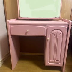 ピンク  ドレッサー　アンティーク　木製の画像