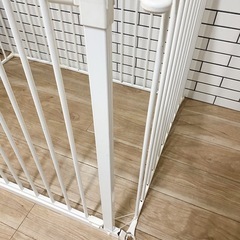 値下げ！ベビーダン ハースゲート ペットケージの画像
