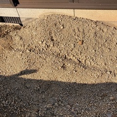 真砂土　庭　小石混ざりありの画像