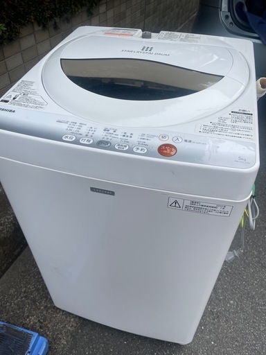 東芝　縦型洗濯機　5kg  AW-5GC2