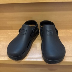 PUMA サンダル