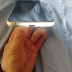 AQUOS（SENSE3）の画像