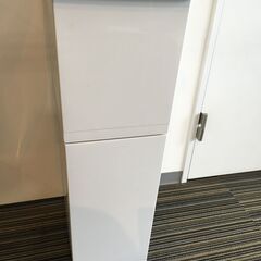 ♪【あげます！0円 早めの引取希望】プッシュ式 ゴミ箱 25×3...