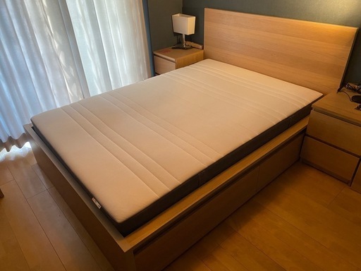 ダブルベッド＋ポケットスプリングマットレス　140×200 IKEA MALM 下収納引き出し付き（4個）