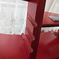 トリップトラップチェアの画像