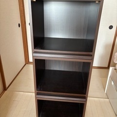 ✨ 飾り扉付き！本棚　美品！✨の画像