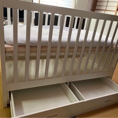 IKEAベビーベッドの画像