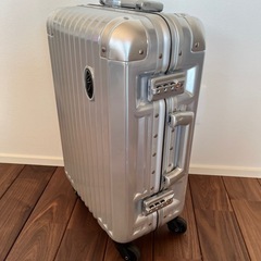 スーツケース　機内持ち込み可サイズの画像