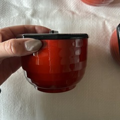 お椀　プラスチック　黒　ブラック　赤　レッド　5個セットの画像